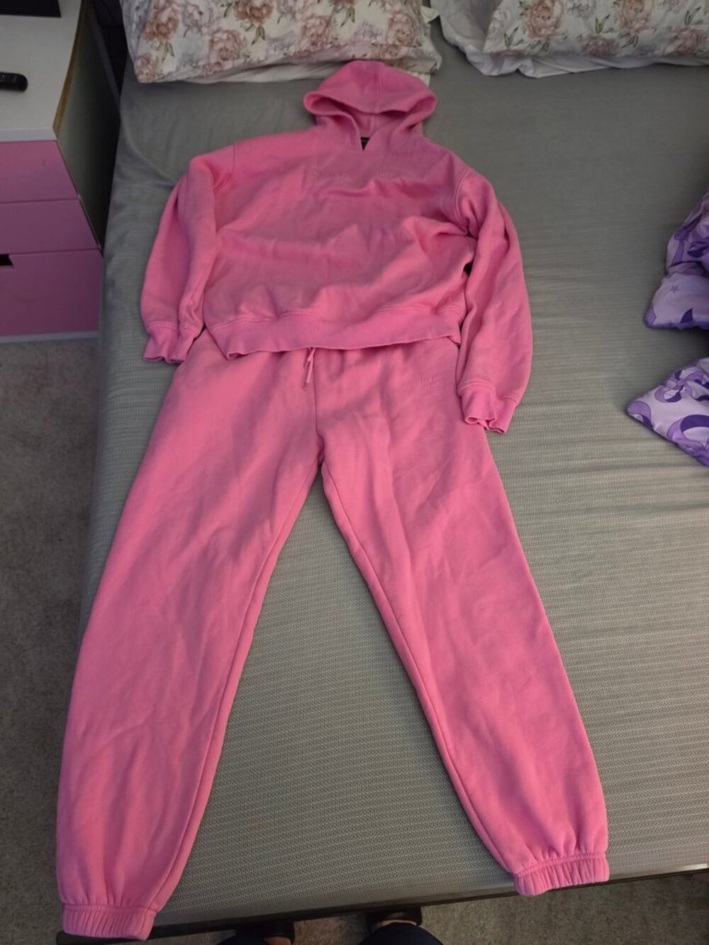 White Fox Pink Sweatsuit Set Hoodie M/L + Pants M